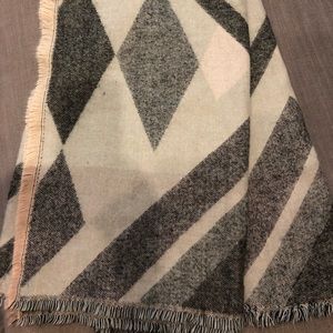 Blanket scarf